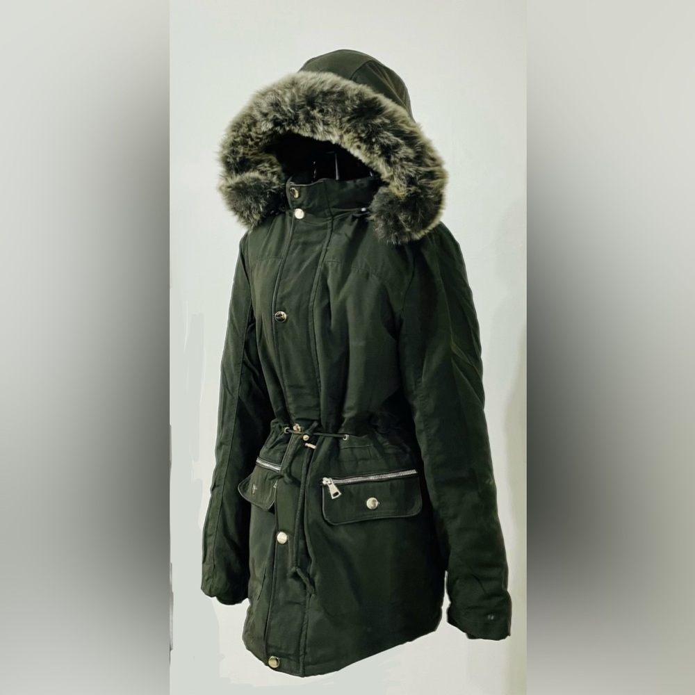 NWOT Green jacket fur hood coat New